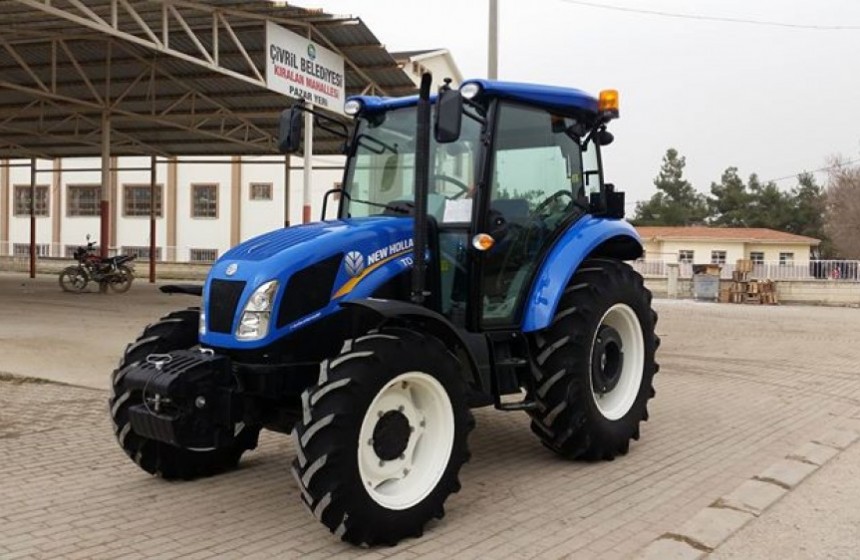 2015-model-td65d-blue-master-satilik-new-holland-traktor-big-0