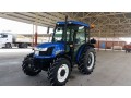 2016-model-new-holland-traktor-small-0