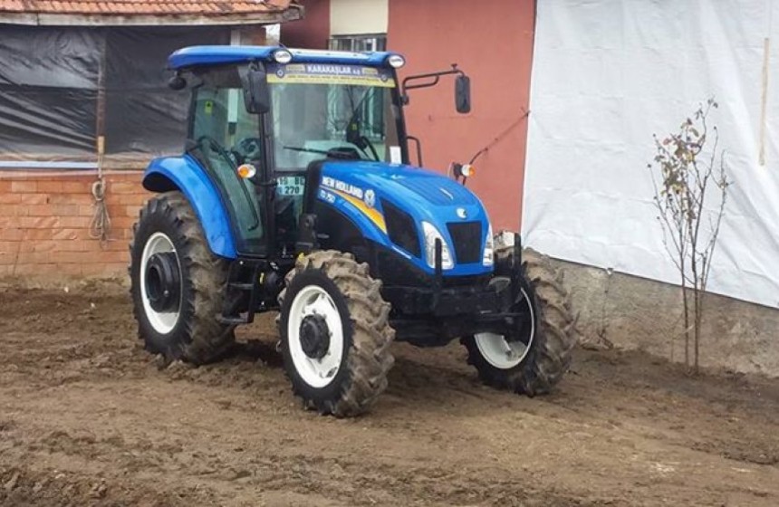 satilik-2016-model-traktor-big-2