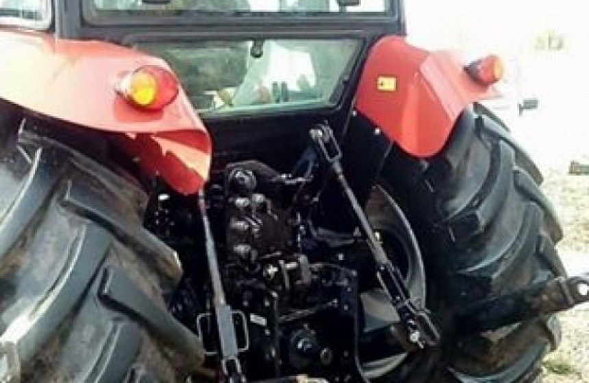 satilik-2012-model-tumosan-traktor-big-5