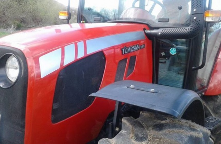 tumosan-2013-model-sahibinden-satilik-traktor-saati-2150-dir-lastik-yuzde-50-big-2