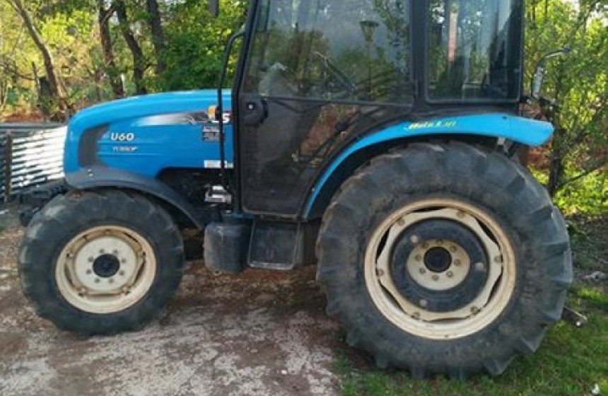 ls-u-60-4x4-2012-model-traktor-hayvanla-takas-olur-big-0